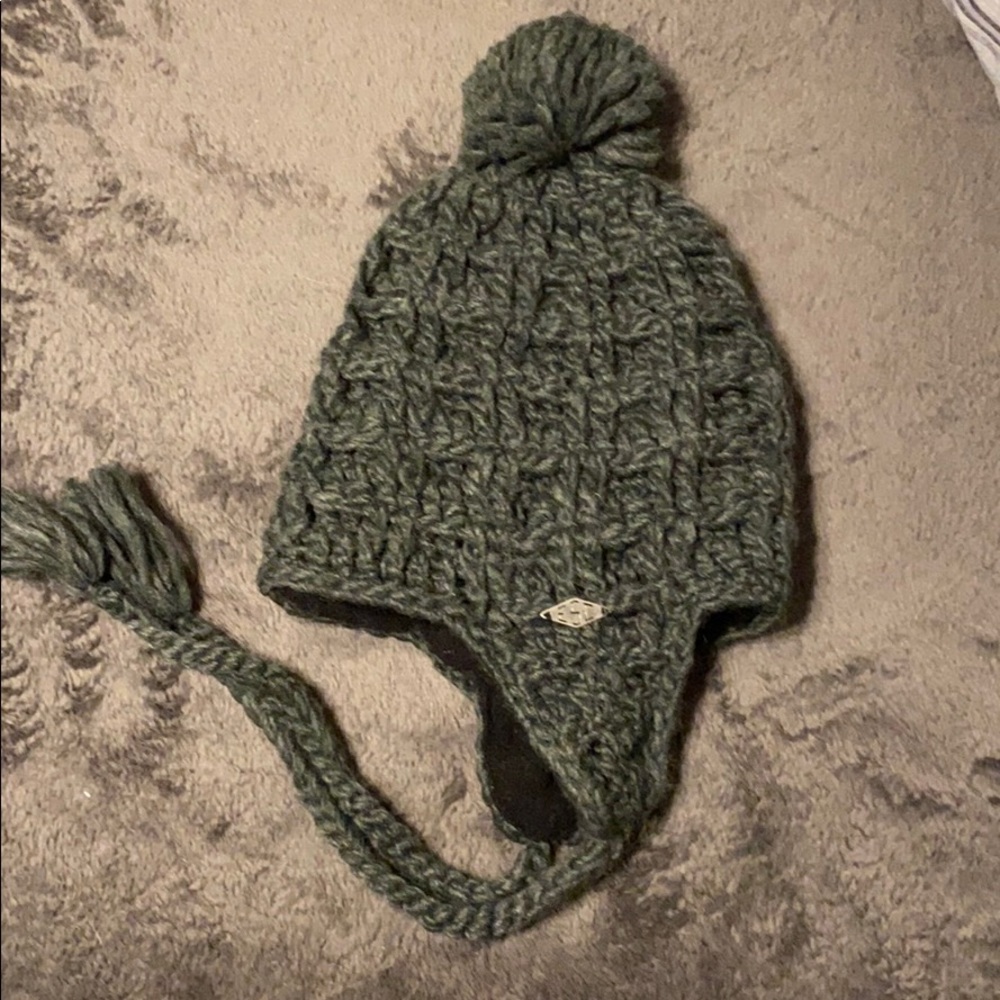 Grey hat!